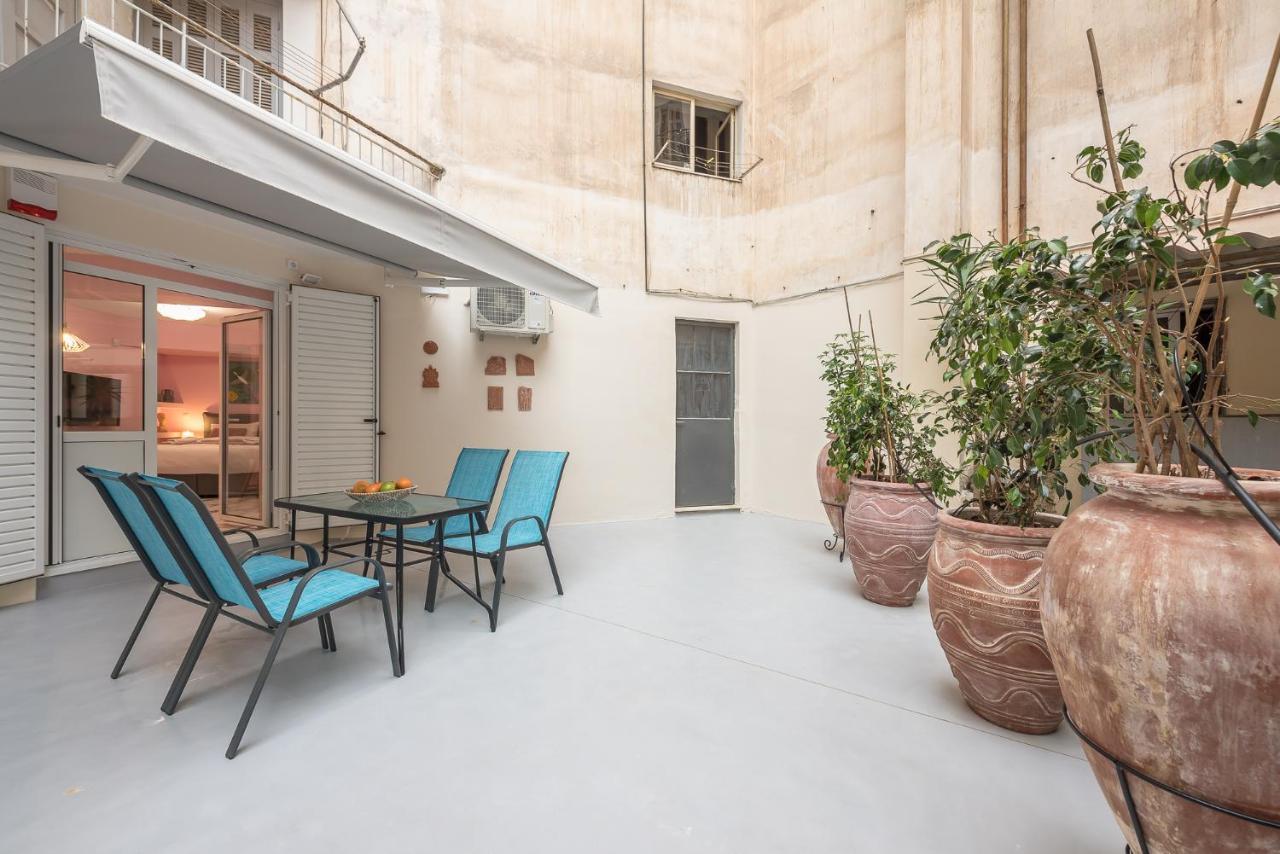 Apartamento The Courtyard Oasis Atenas Exterior foto